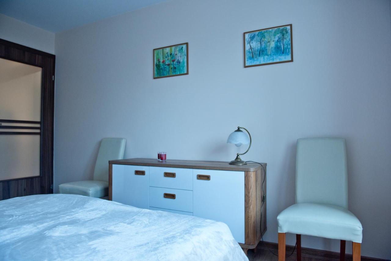 Academy Apartment Cieszyn เชียซึน ภายนอก รูปภาพ